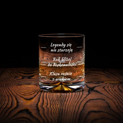 Urodzinowa szklanka do whisky z nadrukiem - prezent na 50-tkę