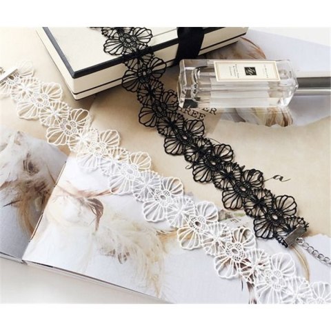 NASZYJNIK CHOKER KORONKA BIAŁY N302B