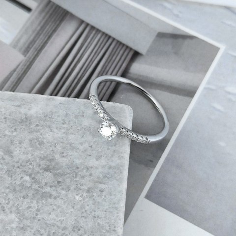 Pierścionek stal chirurgiczna platerowana złotem PST561, Rozmiar pierścionków: US10 EU22