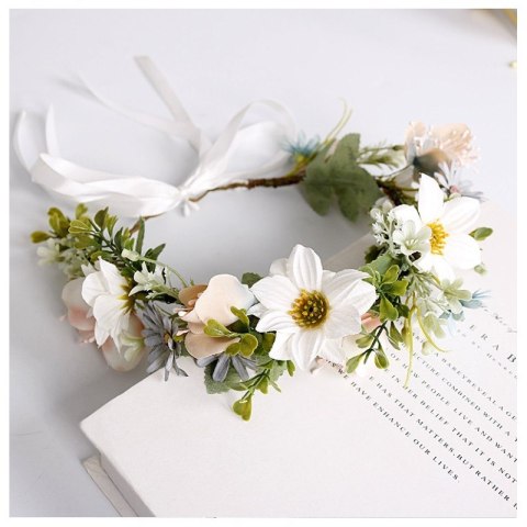 Wianek, opaska do włosów z kwiatów, delikatny wianuszek BOHO W107