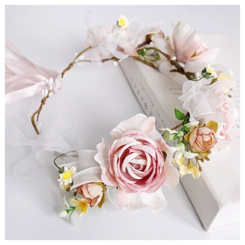 Wianek, opaska do włosów z kwiatów, delikatny wianuszek BOHO W114