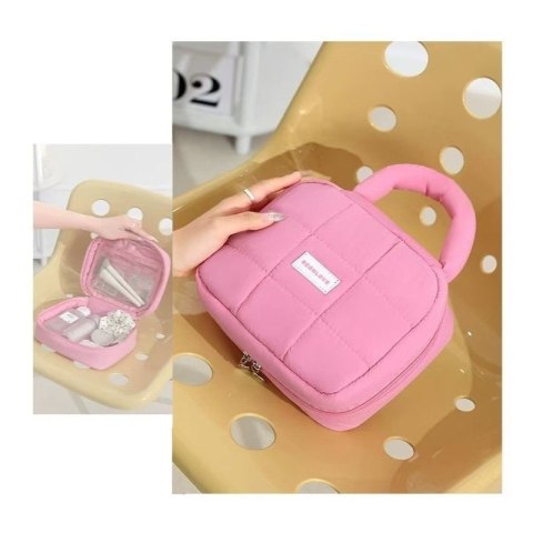 Kosmetyczka damska pikowana kuferek z rączką 21 x 17 x 8cm KS139R