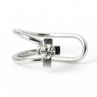 Kolczyki nausznica srebrny krzyżyk cyrkonią K691WZ3S