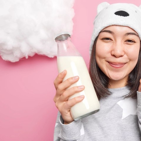 Butelka na Mleko ORION Szklana 1 L z Zakrętką do Napojów Soku