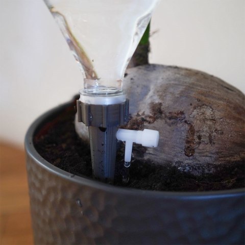 Nawadniacz do Roślin na Butelkę z Tworzywa Czarny 4 szt. PROGARDEN