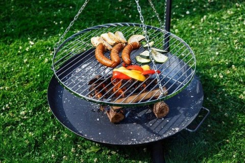 GRILL OGRODOWY na wysięgniku ŻURAW ruszt nierdzewny + palenisko + trójnóg AlfaStal Anna Kozik